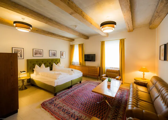 Luis Stadl 2* Ratisbona