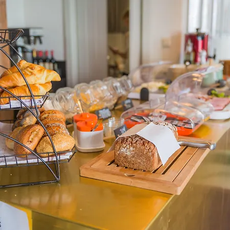 Ξενοδοχείο Luis Stadl