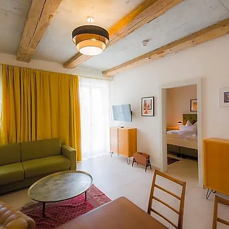 Luis Stadl Hotell 2*