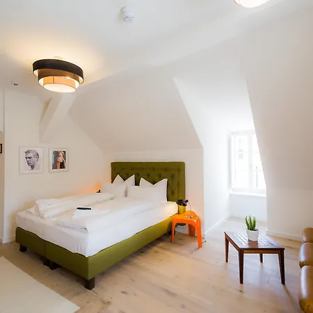 Luis Stadl Hotel